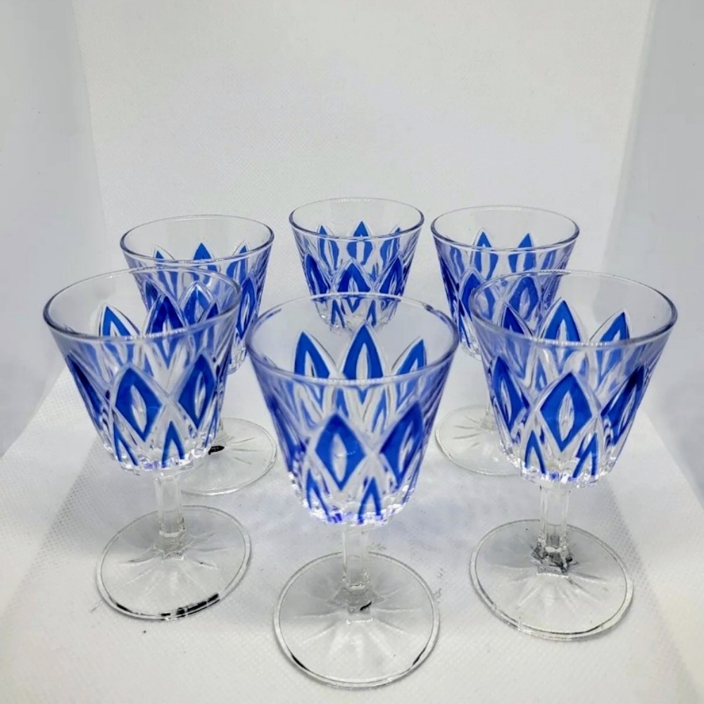 Beautiful Set 6x liqueur Glasses Vintage 1950s VMC Reims French Diamond Pattern
